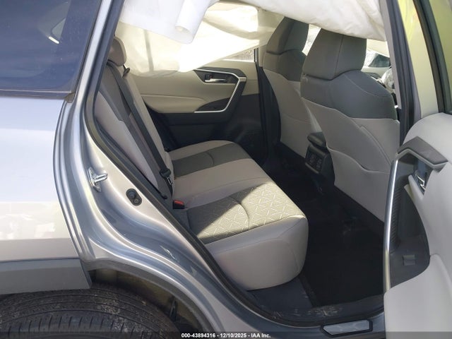 Toyota Rav4 Xle 2021 2T3P1RFV7MC238935 Image 8