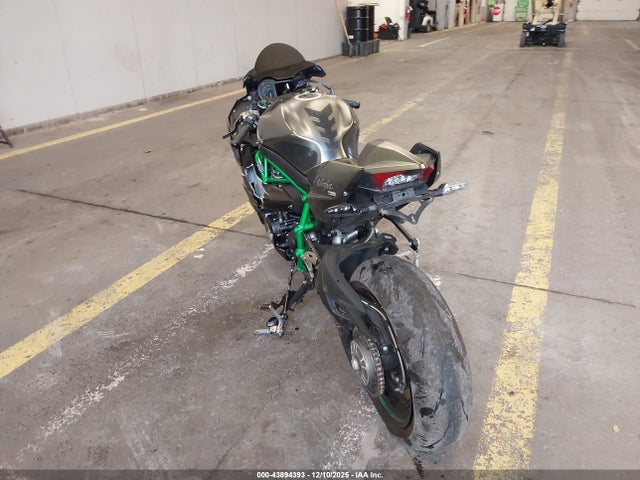 JKBZXVJ11RA006233 Kawasaki ZX1002