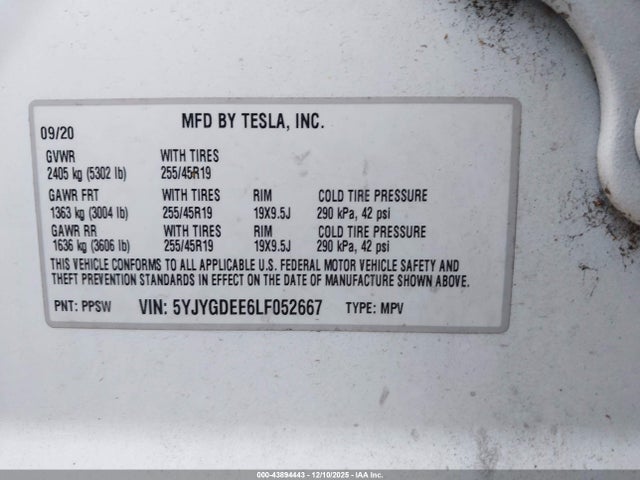 Продажа на аукционе авто 2020 Tesla Model Y Long Range Dual Motor All-wheel Drive, vin: 5YJYGDEE6LF052667, номер лота: 43894443