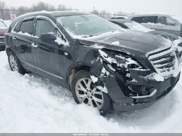 2018 CADILLAC XT5 1GYKNDRS2JZ124333 Photo 0