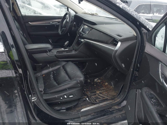 2018 CADILLAC XT5 1GYKNDRS2JZ124333 Photo 4