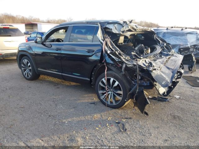 2020 VOLKSWAGEN ATLAS CROSS SPORT 1V2RE2CA0LC215713 Photo 2