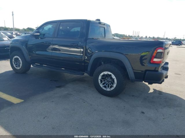 2021 RAM 1500 1C6SRFU90MN904649 Photo 2