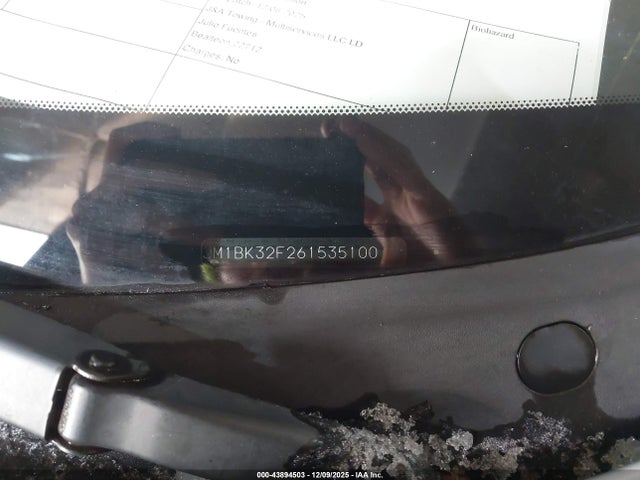 2006 MAZDA MAZDA3 JM1BK32F261535100 Photo 8