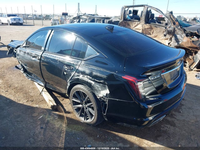 2020 CADILLAC CT5 1G6DP5RK7L0154081 Photo 2