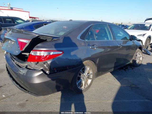 2017 TOYOTA CAMRY 4T1BF1FK4HU427218 Photo 3