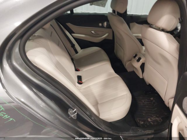 2017 MERCEDES-BENZ E 300 WDDZF4KB2HA093840 Photo 7