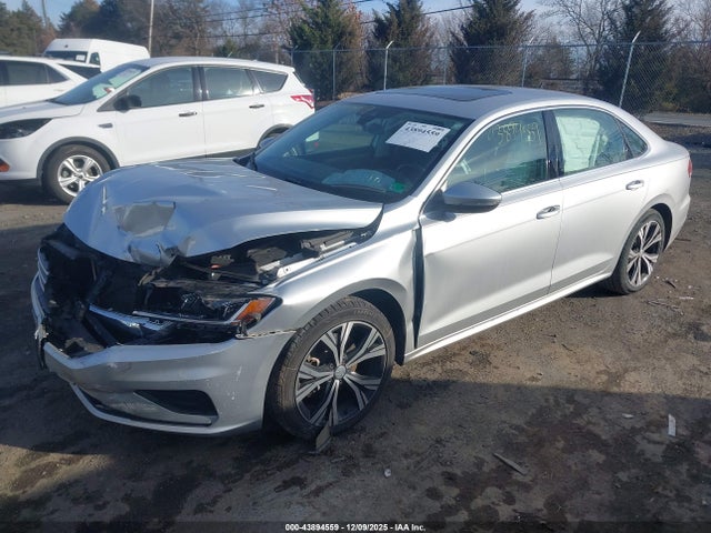 2021 VOLKSWAGEN PASSAT 1VWSA7A35MC013190 Photo 1