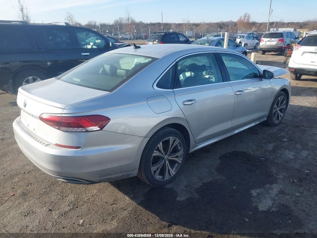 2021 VOLKSWAGEN PASSAT 1VWSA7A35MC013190 Photo 3