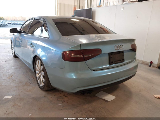 2013 AUDI A4 WAUBFAFL5DN031605 Photo 2