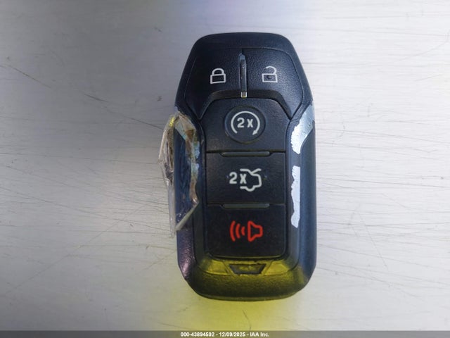 Ford Fusion Hybrid Titanium 2015 3FA6P0RU3FR199071 Image 11