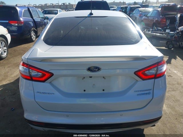 Ford Fusion Hybrid Titanium 2015 3FA6P0RU3FR199071 Image 16