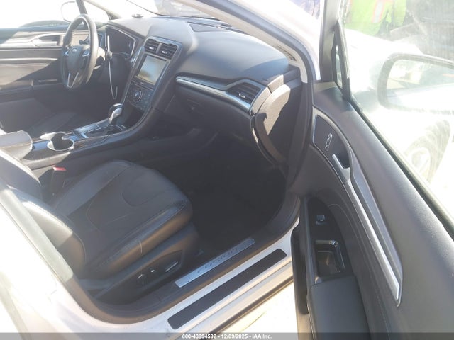 Ford Fusion Hybrid Titanium 2015 3FA6P0RU3FR199071 Image 5