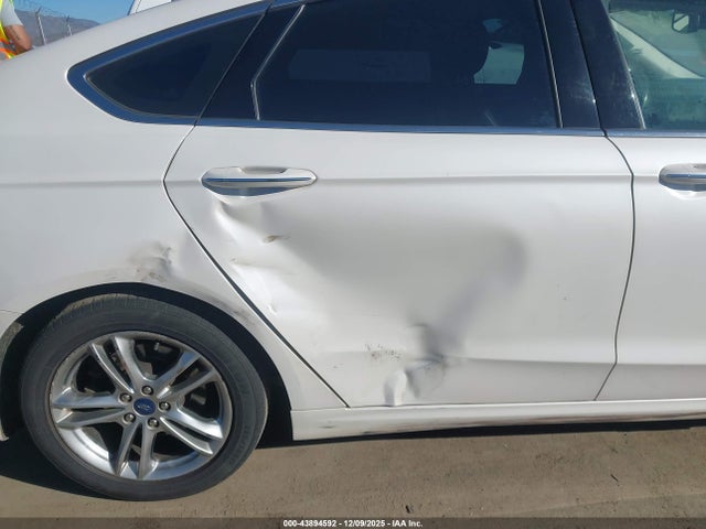 Ford Fusion Hybrid Titanium 2015 3FA6P0RU3FR199071 Image 6