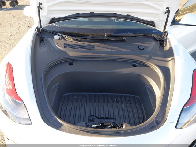 2023 TESLA MODEL 3 5YJ3E1EC4PF581537 Photo 9