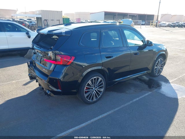 2024 BMW X1 WBX13EF02R5X95166 Photo 3
