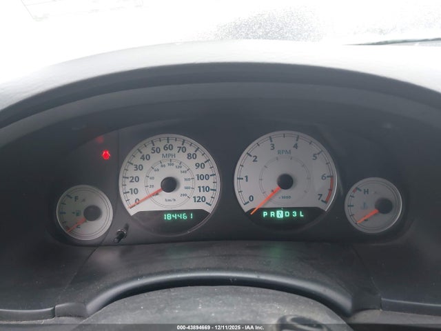 Продажа на аукционе авто 2005 Chrysler Town & Country Touring, vin: 2C4GP54L15R466187, номер лота: 43894669