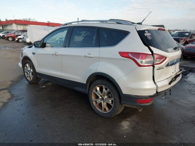 Продаж на аукціоні авто 2015 Ford Escape Titanium, vin: 1FMCU9JX2FUB17643, номер лоту: 43894729