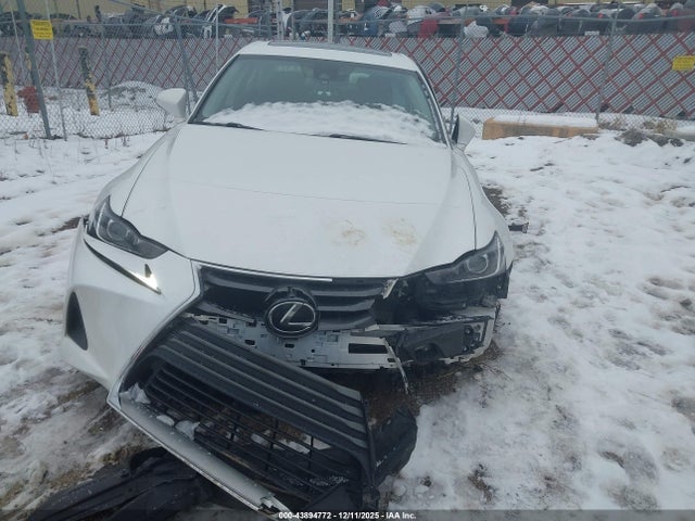 2017 Lexus Is 300 მანქანა იყიდება აუქციონზე, vin: JTHCM1D20H5016375, აუქციონის ნომერი: 43894772