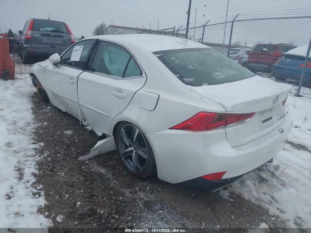 2017 Lexus Is 300 მანქანა იყიდება აუქციონზე, vin: JTHCM1D20H5016375, აუქციონის ნომერი: 43894772