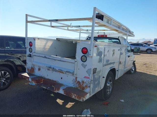 43894814 :رقم المزاد ، 3D6WR26C15G856921 vin ، 2005 Dodge Ram 2500 St/slt مزاد بيع