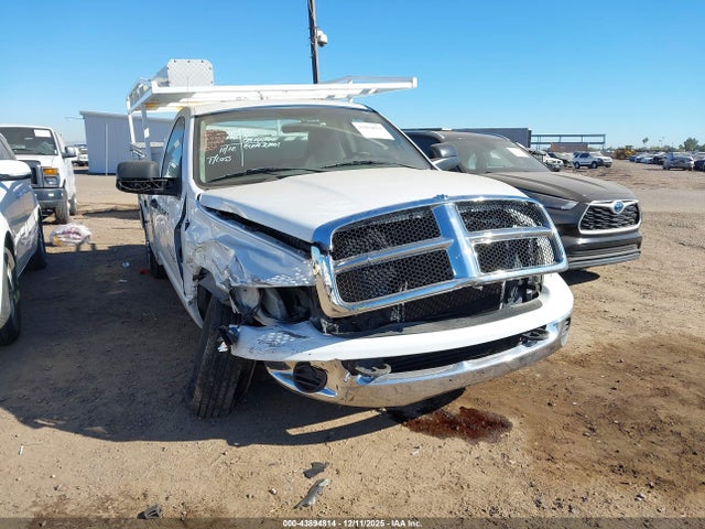 43894814 :رقم المزاد ، 3D6WR26C15G856921 vin ، 2005 Dodge Ram 2500 St/slt مزاد بيع