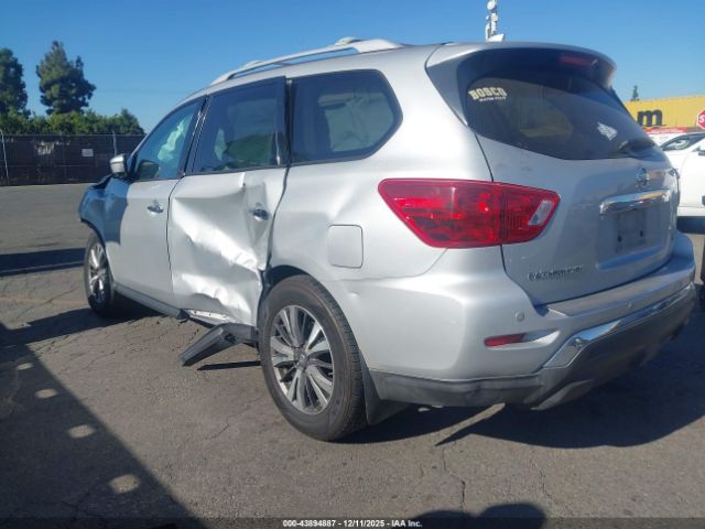 2019 NISSAN PATHFINDER 5N1DR2MN2KC589767 Photo 2