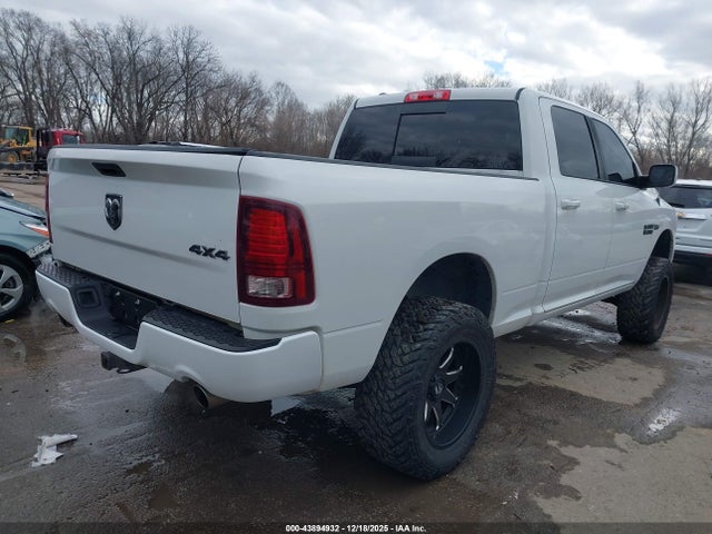 Продаж на аукціоні авто 2016 Ram 1500 Sport, vin: 1C6RR7UT6GS102130, номер лоту: 43894932