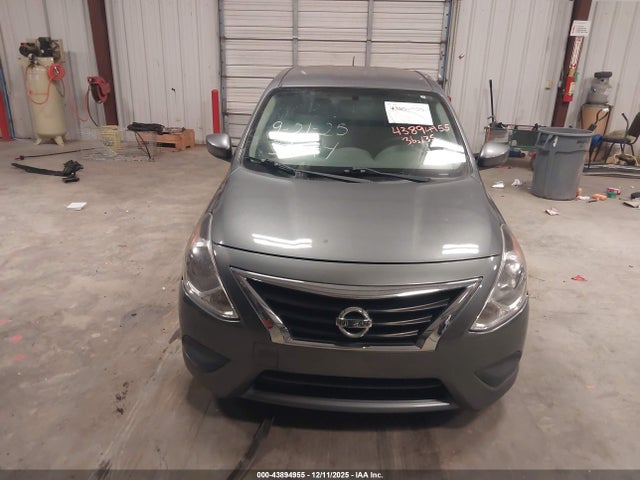 Продаж на аукціоні авто 2018 Nissan Versa 1.6 S+, vin: 3N1CN7AP8JL853594, номер лоту: 43894955