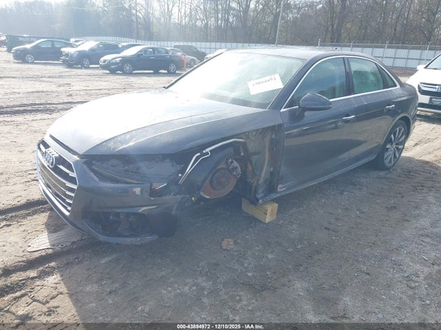 2022 AUDI A4 WAUABAF43NN004825 Photo 1