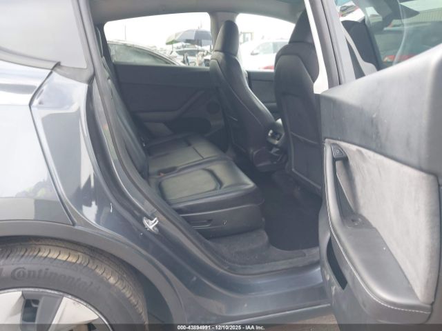 2023 TESLA MODEL Y 7SAYGAEE5PF833994 Photo 7