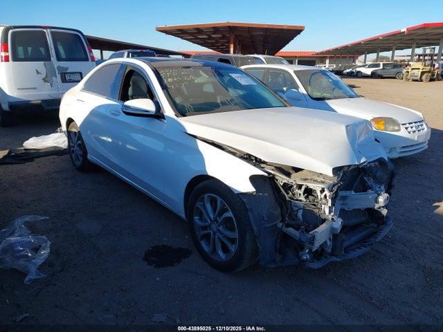 2016 MERCEDES-BENZ C 300 55SWF4JB5GU114277