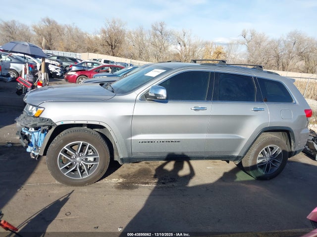 1C4RJFBG5JC362827 Jeep Grand Cherokee Limited 4x4
