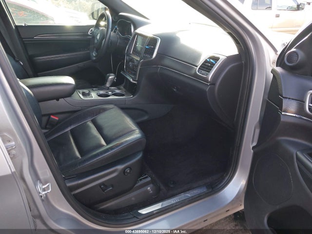 1C4RJFBG5JC362827 Jeep Grand Cherokee Limited 4x4