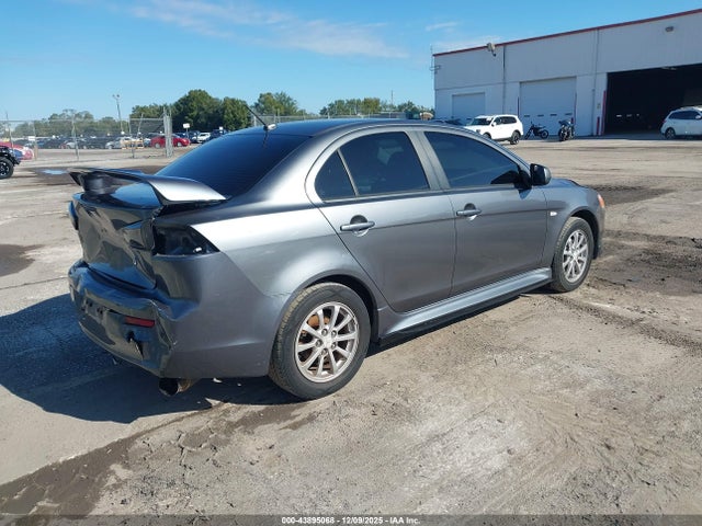 2010 MITSUBISHI LANCER JA32U2FU5AU011779 Photo 3