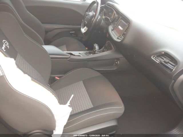 2021 DODGE CHALLENGER 2C3CDZC91MH645391 Photo 4