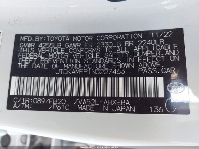 JTDKAMFP1N3227463 Toyota Prius Prime Le