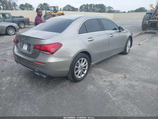 2020 MERCEDES-BENZ A 220 WDD3G4EBXLW038045 Photo 3