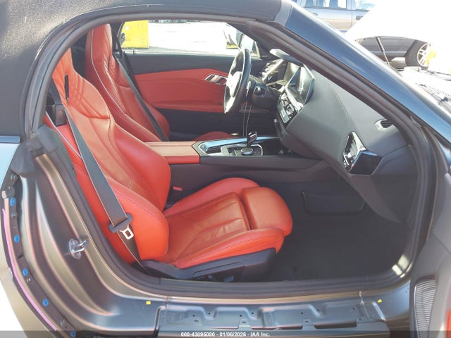 WBAHF9C01NWX95899 BMW Z4 M40I