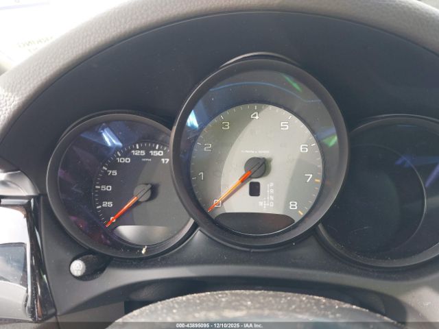 2019 PORSCHE MACAN WP1AB2A54KLB30920 Photo 6