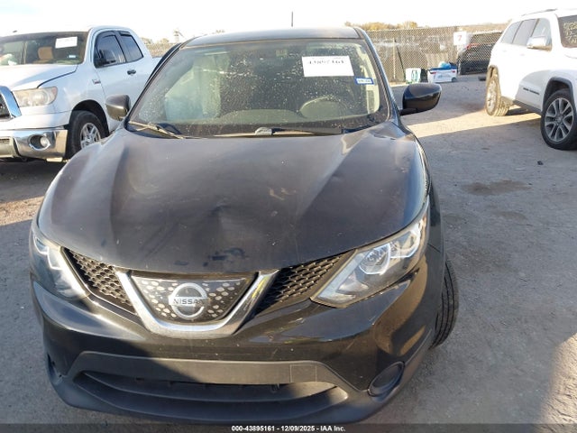 JN1BJ1CP6JW161538 Nissan Rogue Sport S
