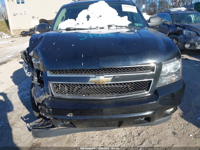 Продажа на аукционе авто 2011 Chevrolet Tahoe Lt, vin: 1GNSKBE05BR208811, номер лота: 43895169