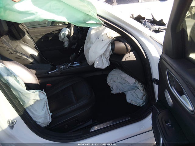 2022 ALFA ROMEO GIULIA ZARFANBN0N7653140 Photo 4