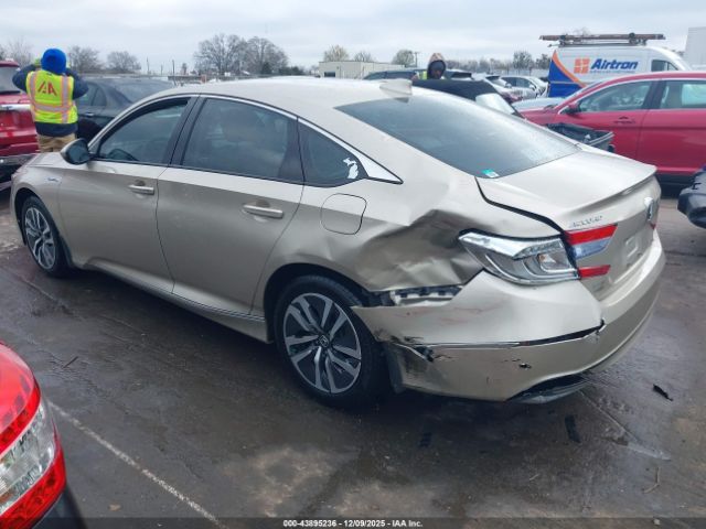 2018 HONDA ACCORD HYBRID 1HGCV3F44JA011381 Photo 2
