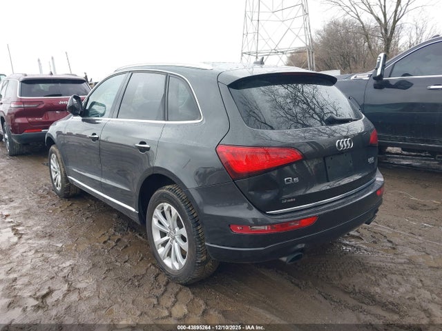 2017 AUDI Q5 WA1C2AFP2HA060217 Photo 2
