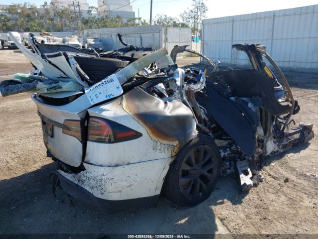 2023 TESLA MODEL X 7SAXCBE53PF429475 Photo 3