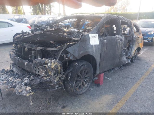 2024 TOYOTA SIENNA 5TDJRKEC9RS184051 Photo 1