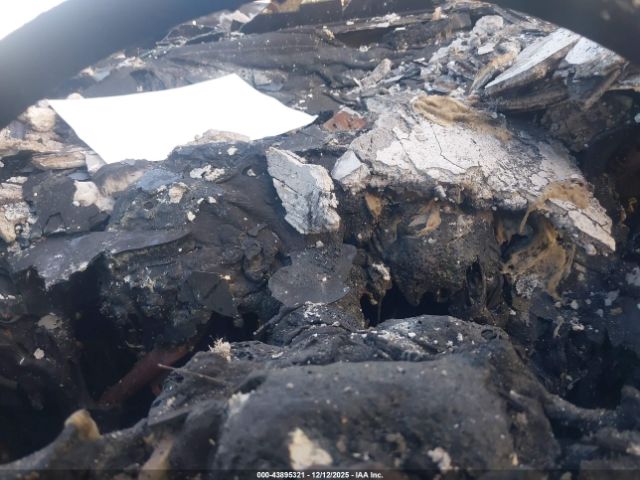 2024 TOYOTA SIENNA 5TDJRKEC9RS184051 Photo 6