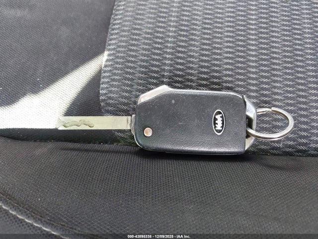 5XYRG4LC1MG019544 KIA SORENTO LX