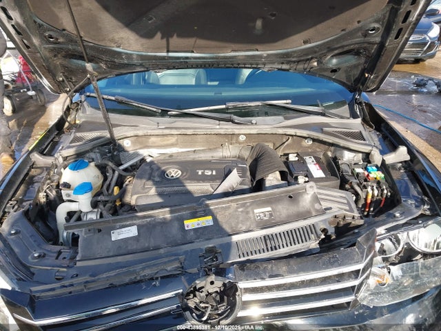 Продаж на аукціоні авто 2015 Volkswagen Passat 1.8t Limited Edition, vin: 1VWAS7A34FC094940, номер лоту: 43895381